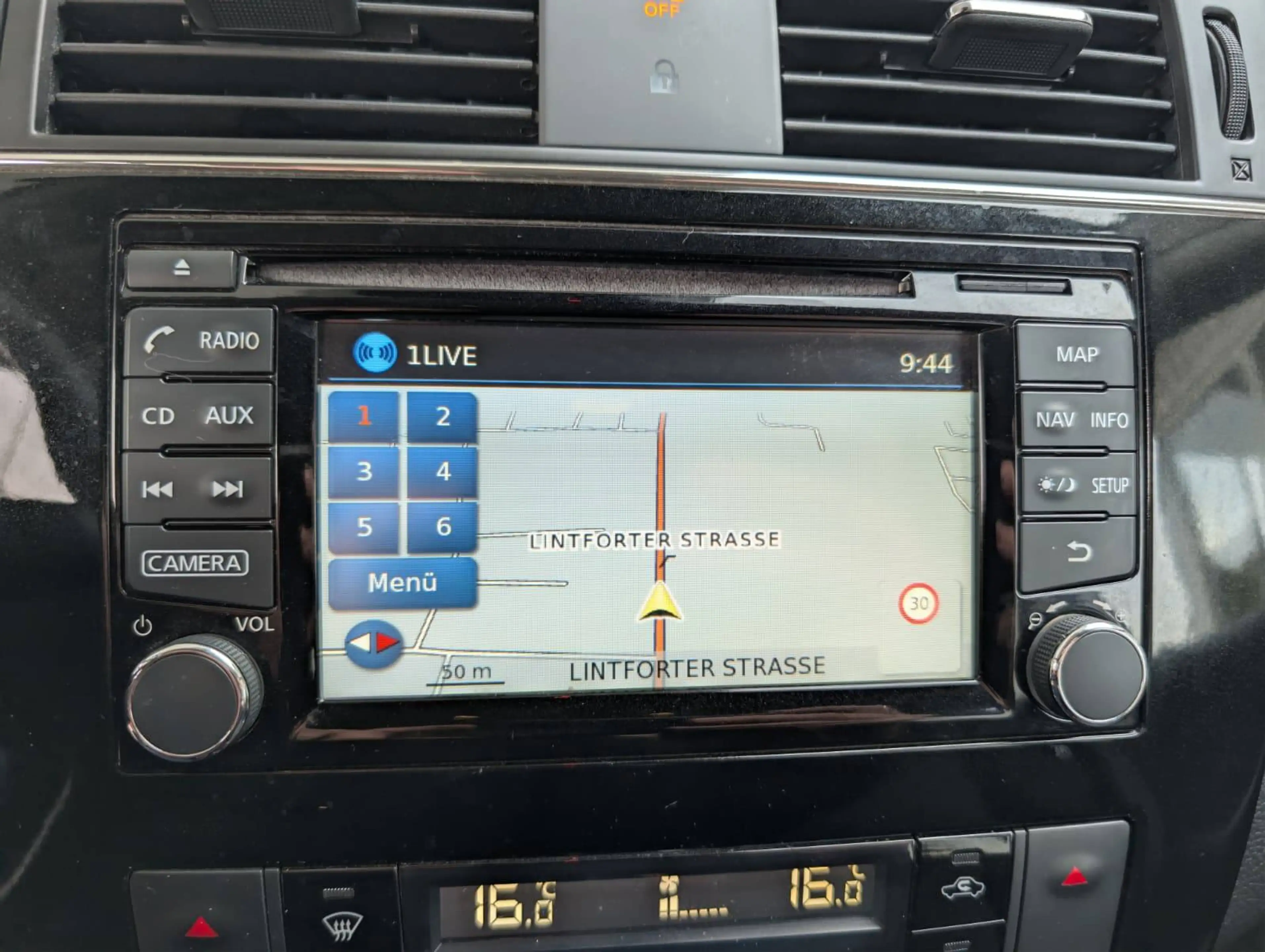 Nissan Pulsar Acenta Wenig Kilometer , Tempomat & Navi — photo 9