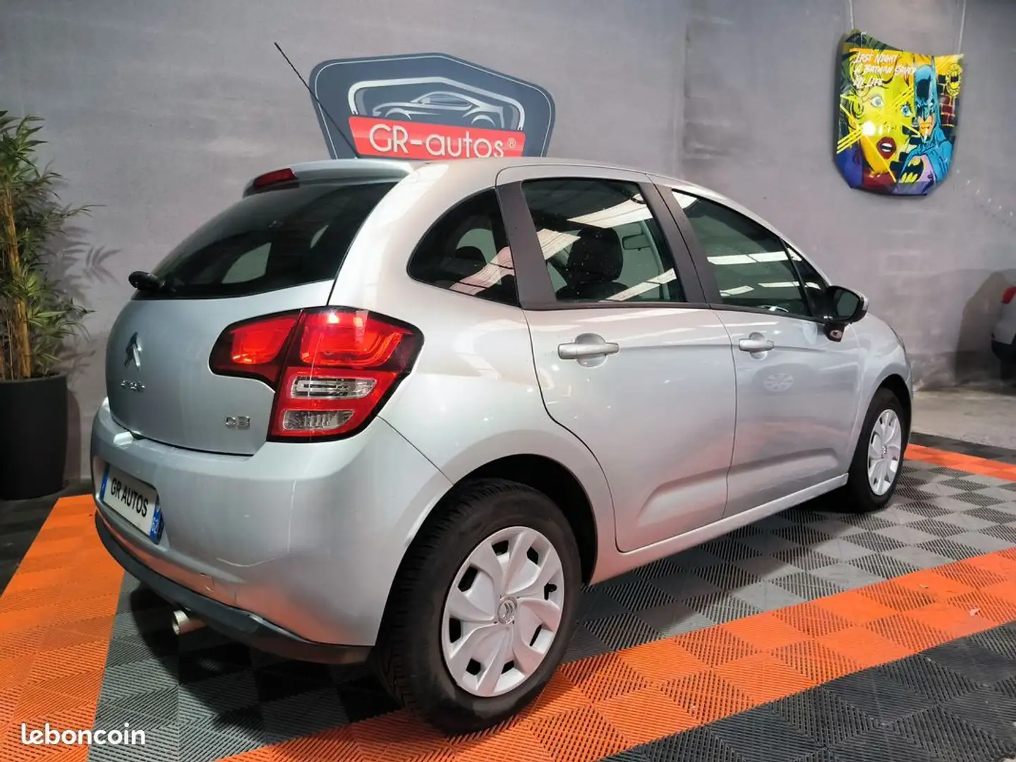 Citroen C3 1.4l hdi tendance 68cv 82.000km garantie 6 mois clim autoradio mp3 vitres électrique Grijs - 2