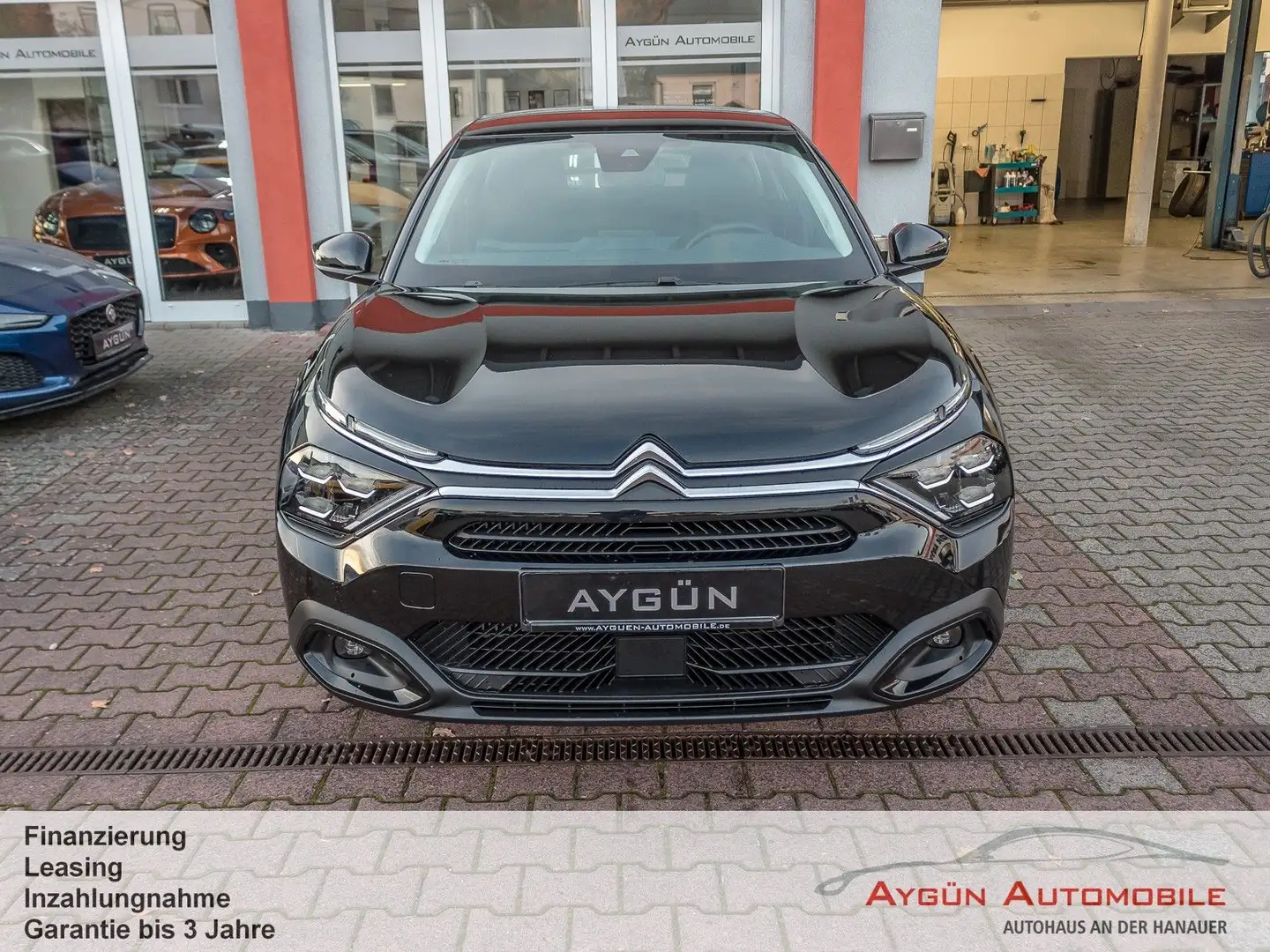 Citroen C4 PureTech 130 Stop&Start PLUS*PDC*Kamera*Navi* Schwarz - 2