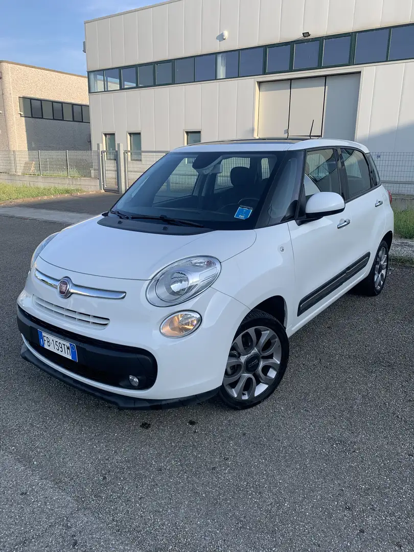 Fiat 500L 0.9 t.air t. natural power Panoramic Edition 80cv - 1
