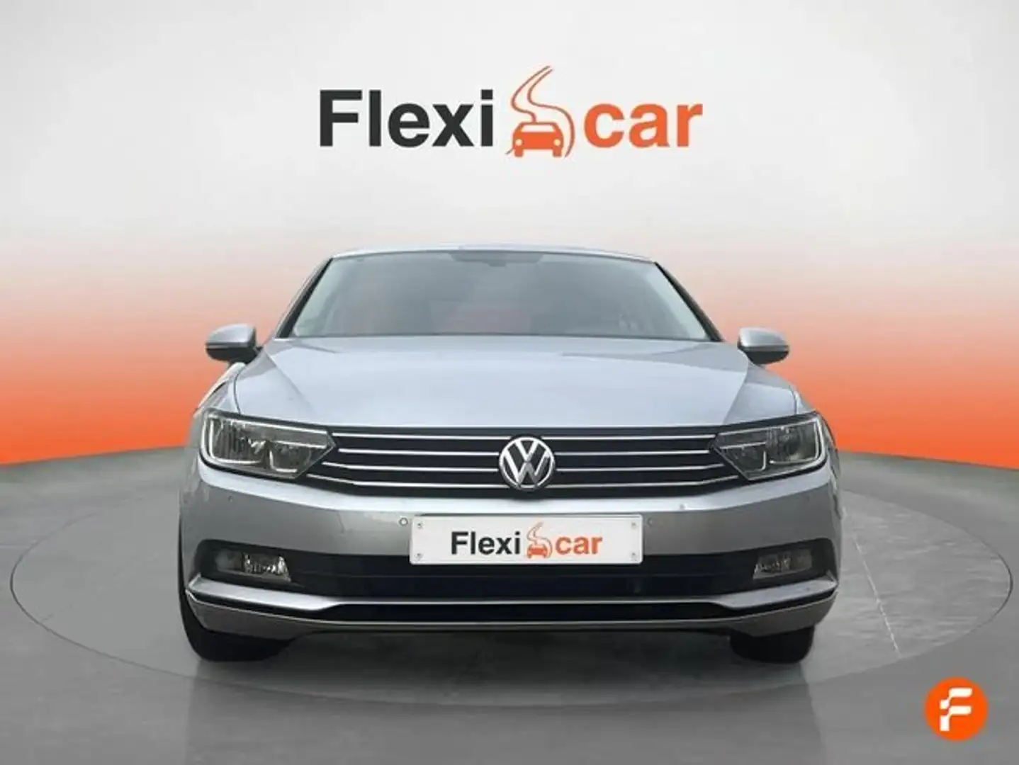 Volkswagen Passat 1.6TDI Advance 88kW Gris - 2