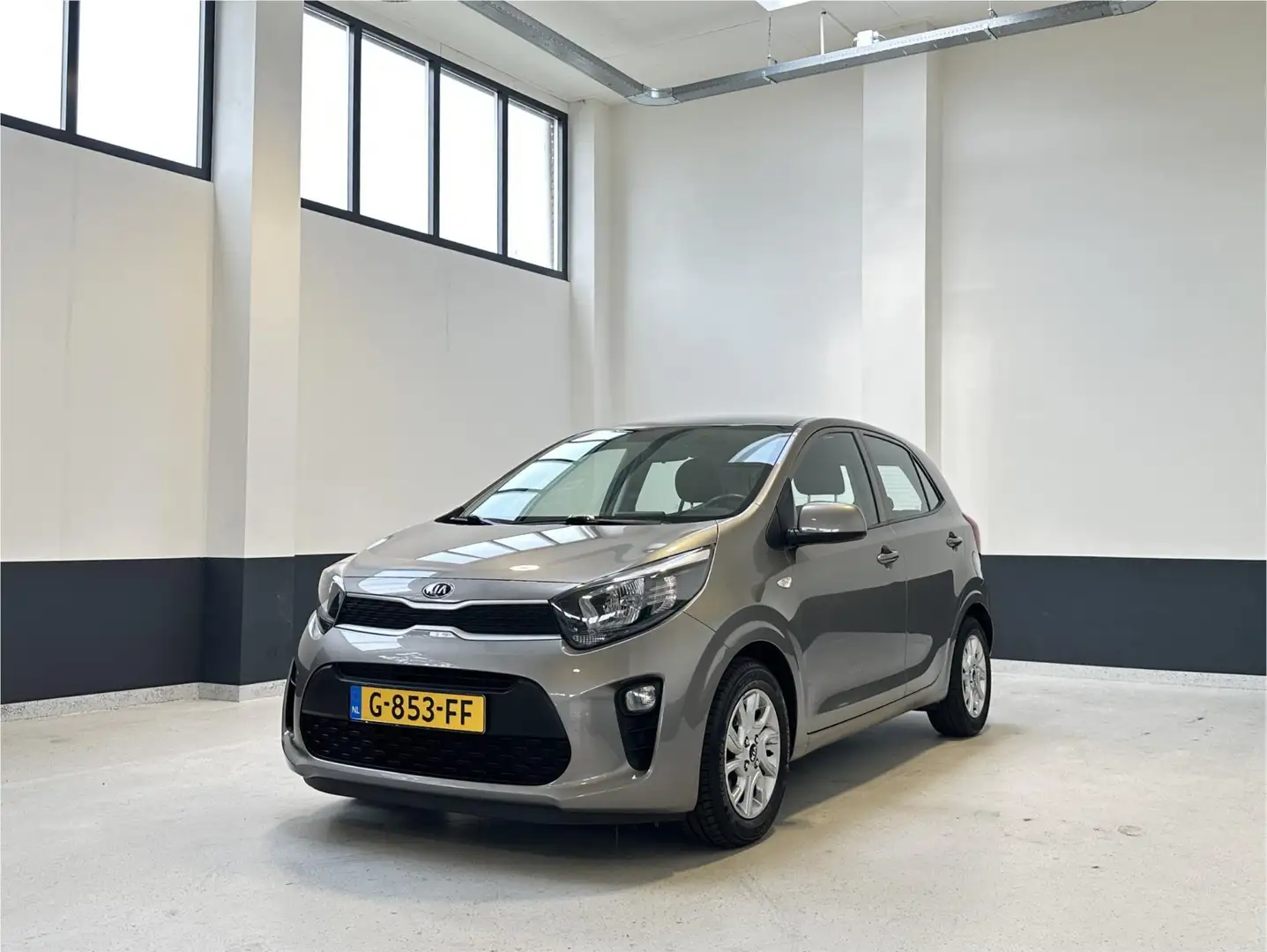 Kia Picanto 1.0 MPi ComfortPlusLine | Apple Carplay | Navigati Grijs - 2