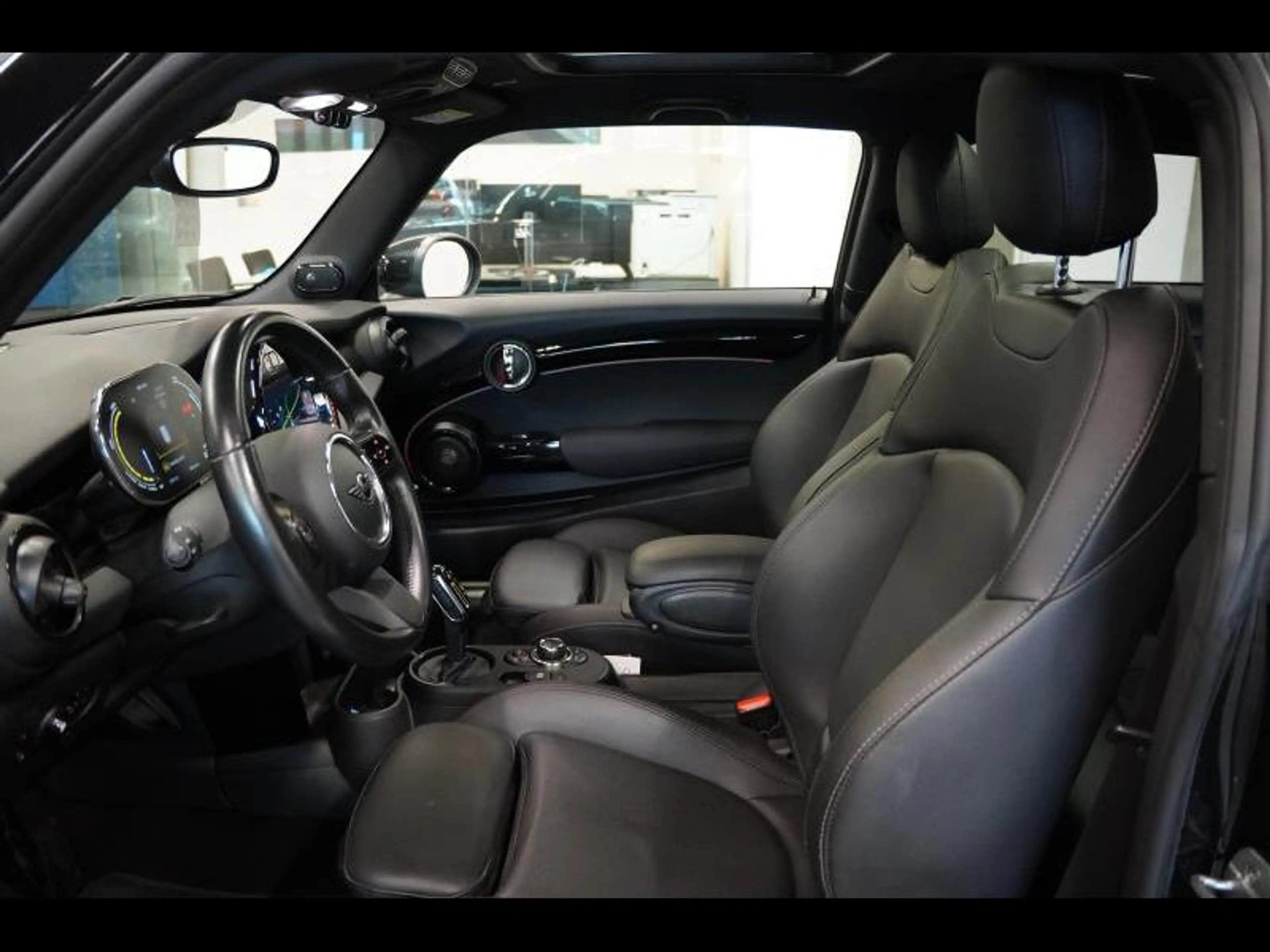 MINI Cooper SE PANORAMADAK CAMERA LEDER HARMANKARDON — photo 9