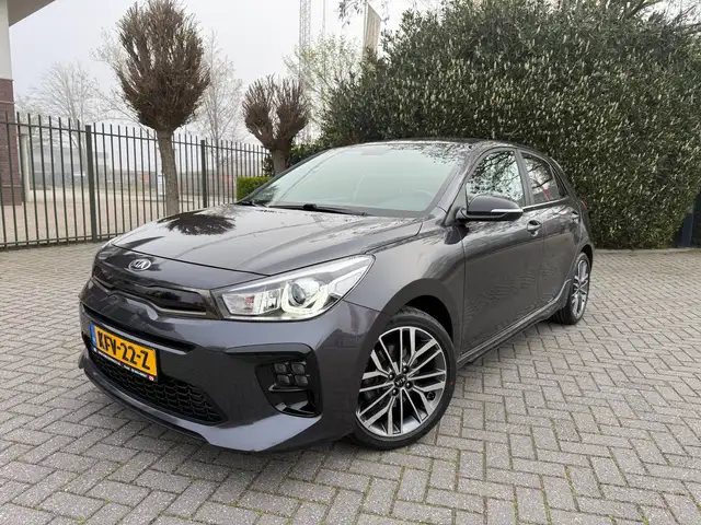 Kia Rio 1.2 GT-Line, Apple CarPlay, Clima, Cruise Control,