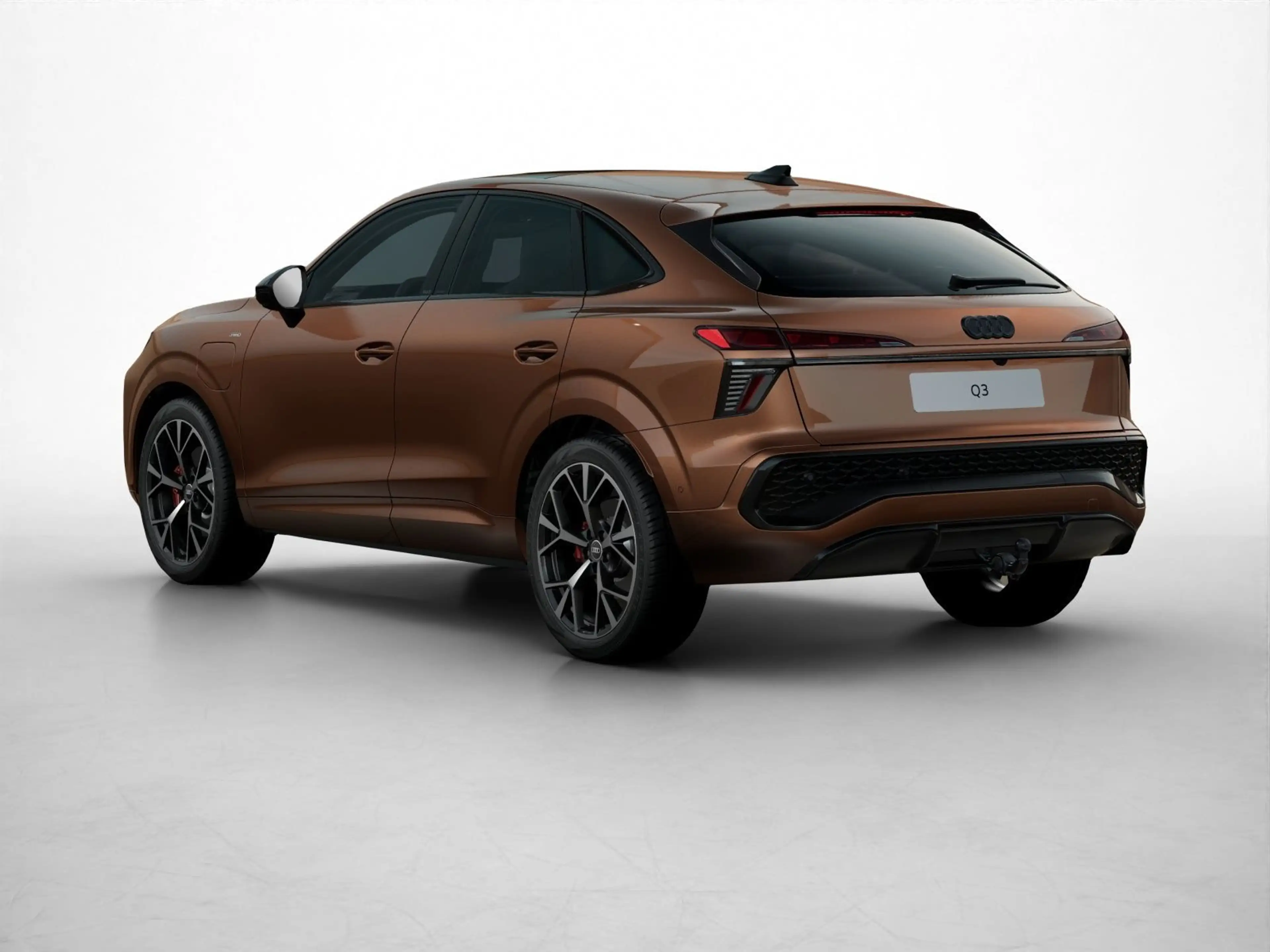 Audi Q3 e-hybrid 200 kW S tronic *AHK*PANO* — photo 2