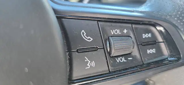 Alfa Romeo Stelvio view 23