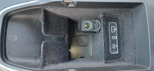 Alfa Romeo Stelvio view 14