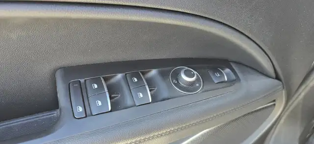 Alfa Romeo Stelvio view 19