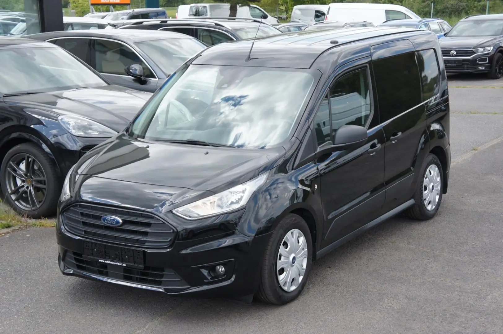 Ford Transit Connect Autom*SORTIMO*KAM*3SITZ*INVERTER Schwarz - 1