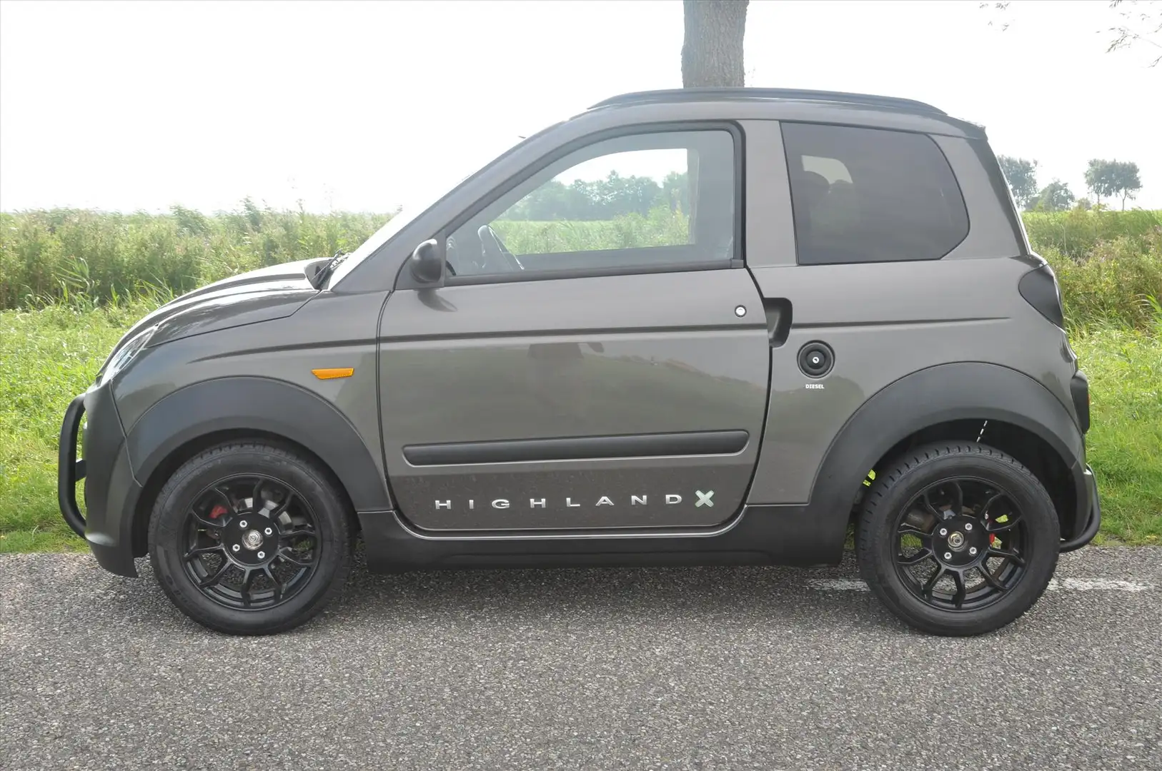 Microcar M.Go D Highland X Grijs - 2