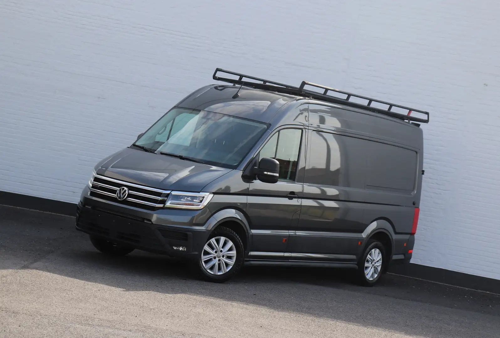 Volkswagen Crafter 2.0 CR TDi L3H3 4Motion -AdaptiveCC/Nav/Cam/Towbar Gris - 1