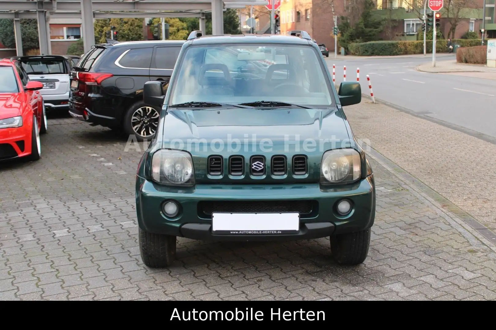 Suzuki Jimny 1.3 Ranger*AHK*KLIMA*ALLRAD*TOP! Grün - 2