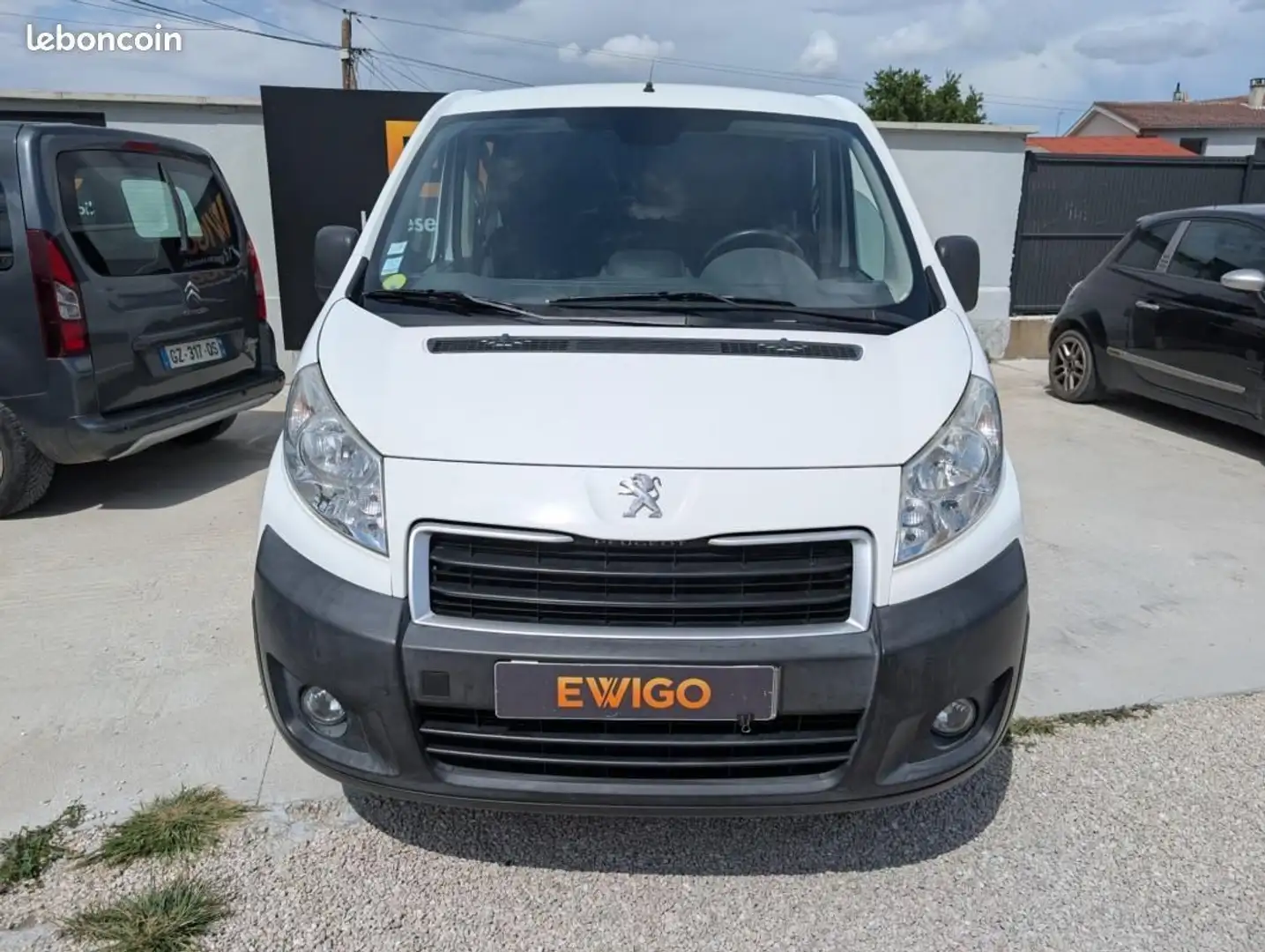 Peugeot Expert COMBI 2.0 HDI 130 L2H1 CONFORT Blanco - 2