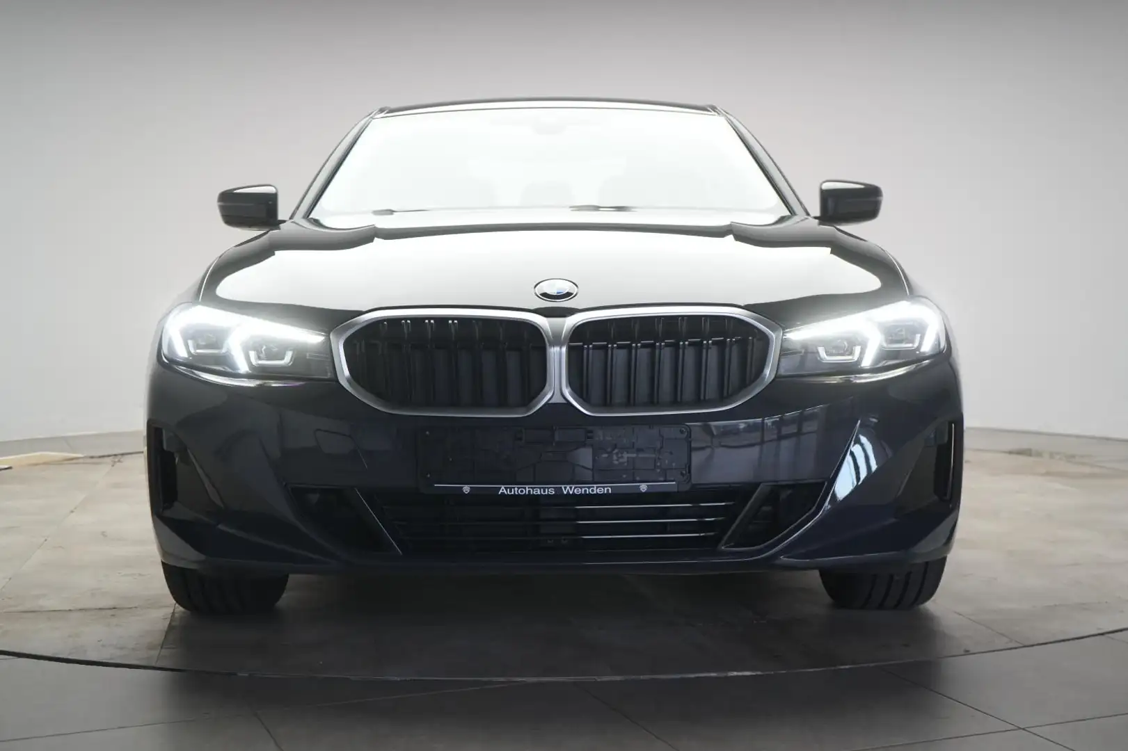 BMW 320 d Navi/Temp/Kamera/Wide/LED/ Gris - 2