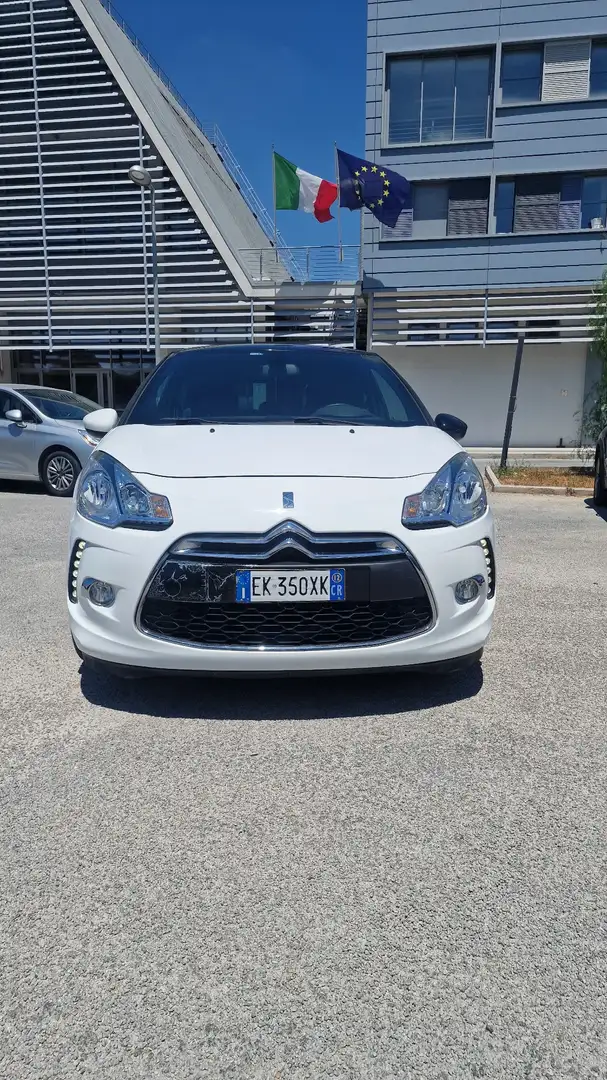 Citroen DS3 1.6 e-hdi airdream Ultra Prestige 92cv - 1