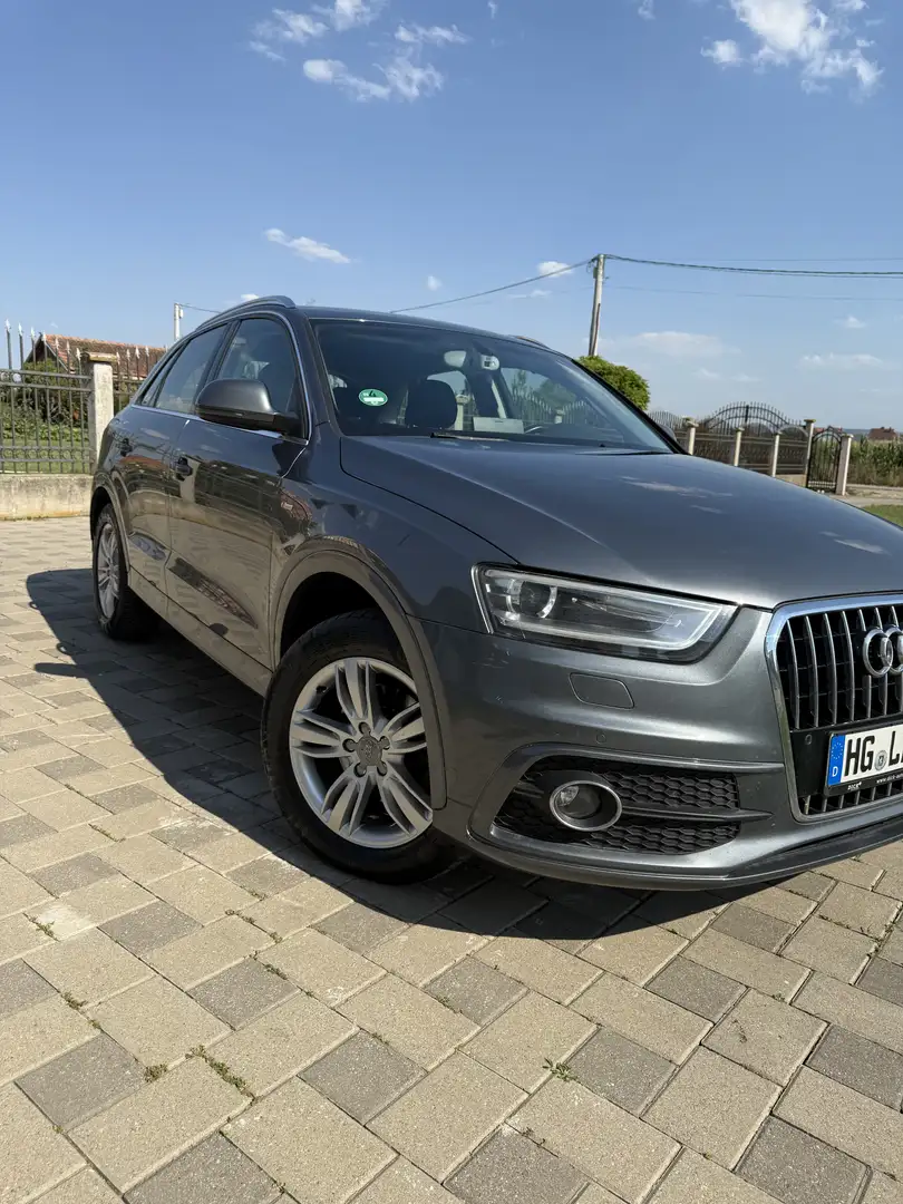 Audi Q3 2.0 TDI quattro S tronic - 1