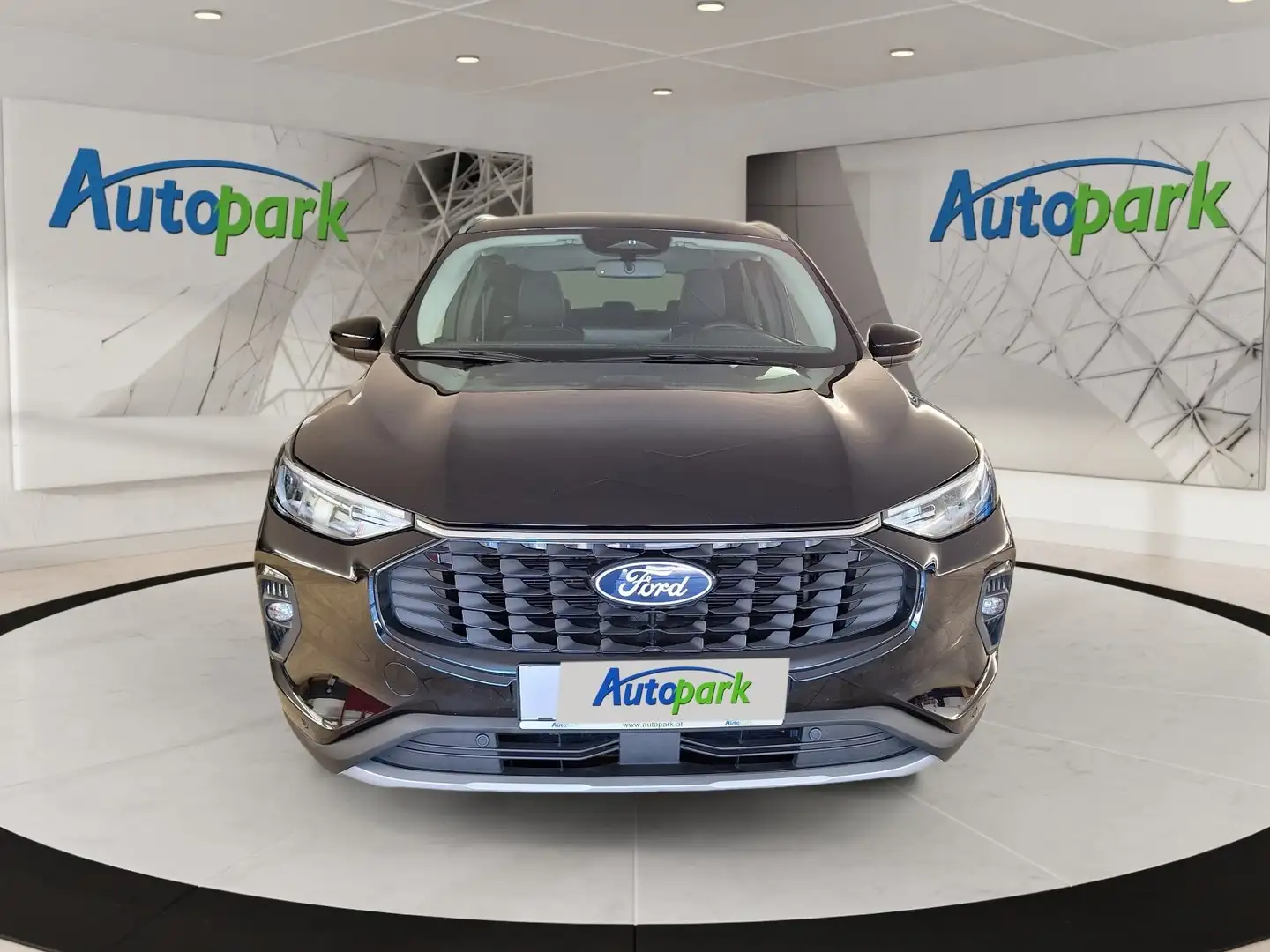 Ford Kuga FHEV Titanium 4WD Schwarz - 2