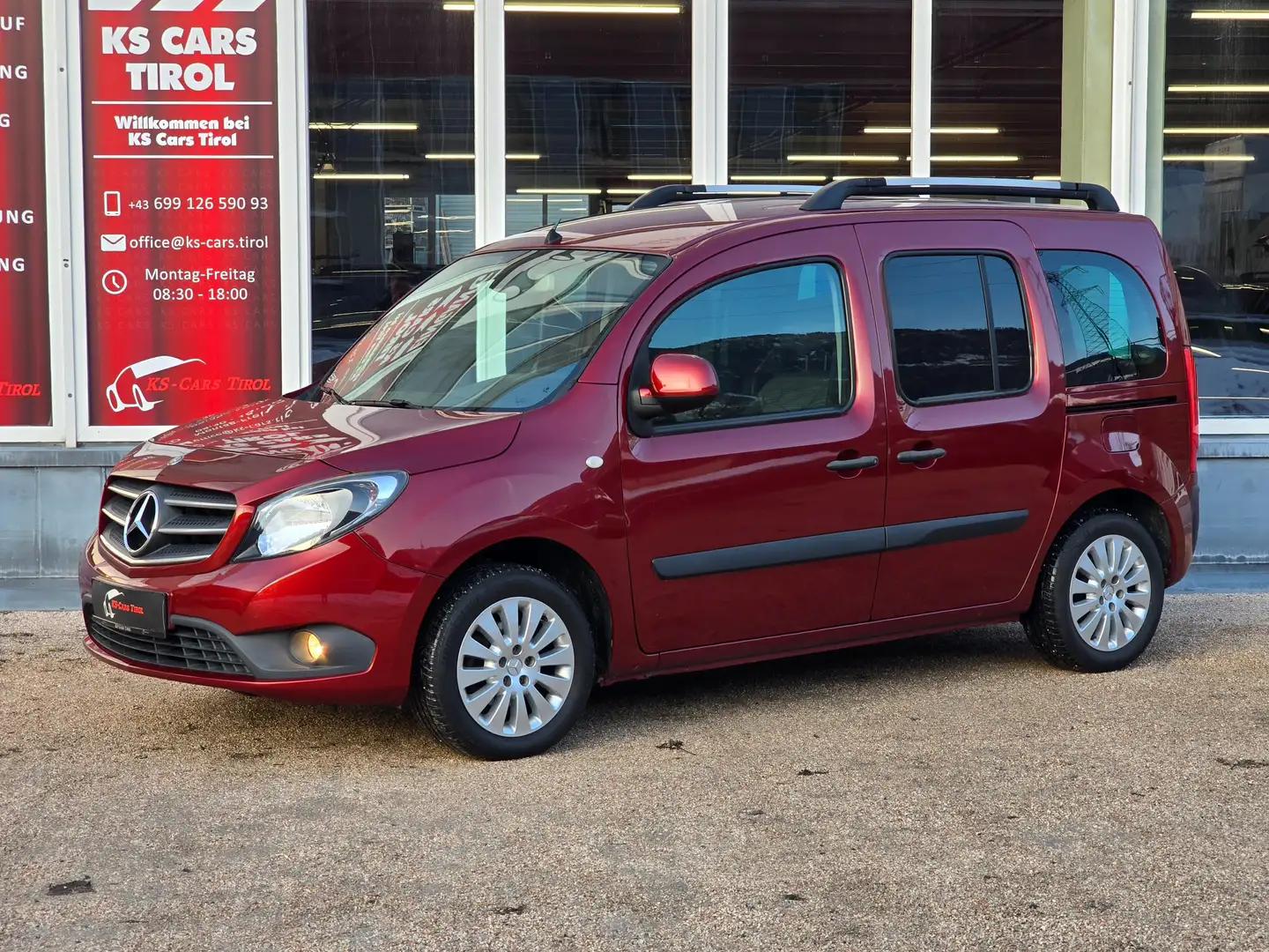 Mercedes-Benz Citan 112 lang Tourer Edition Rot - 1