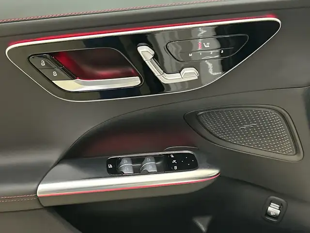 Mercedes-Benz C 43 AMG 4MATIC T-Modell Totw LED Stdhz Distr Ansicht 11