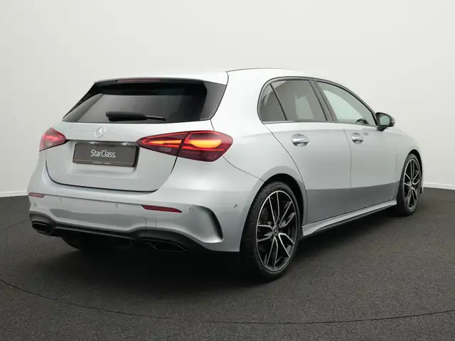 Mercedes-Benz A Class view 3