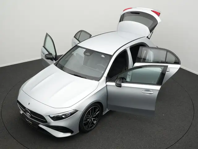 Mercedes-Benz A Class view 14