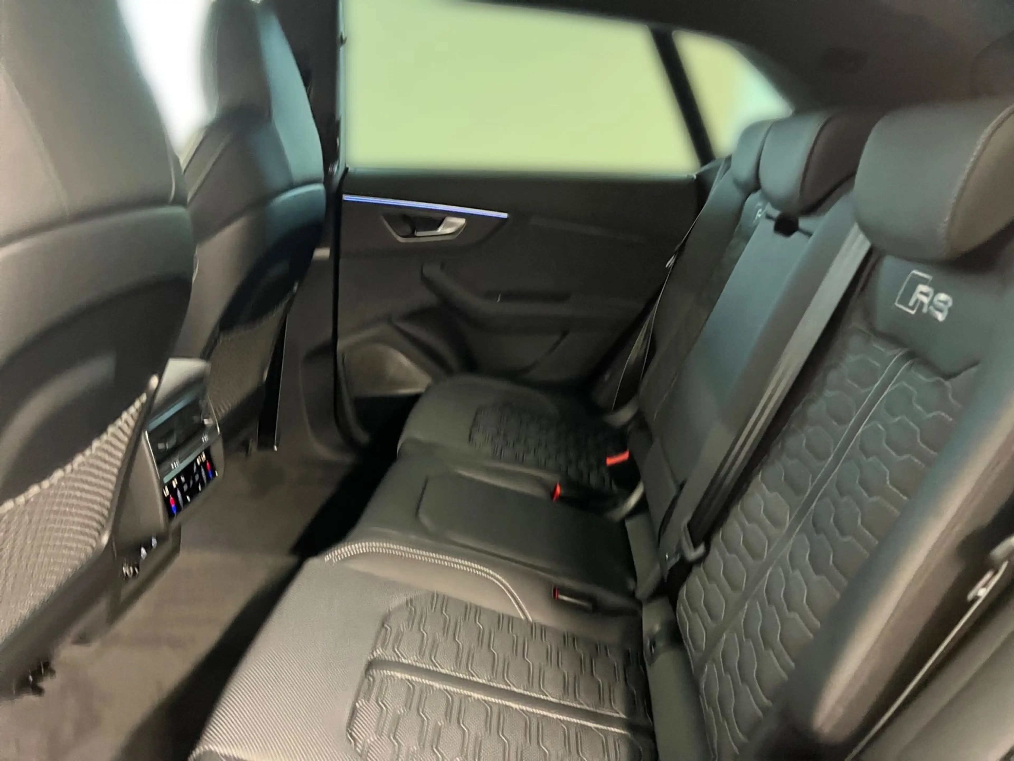 Audi RS Q8 SUV performance 471 kW tiptronic — photo 10