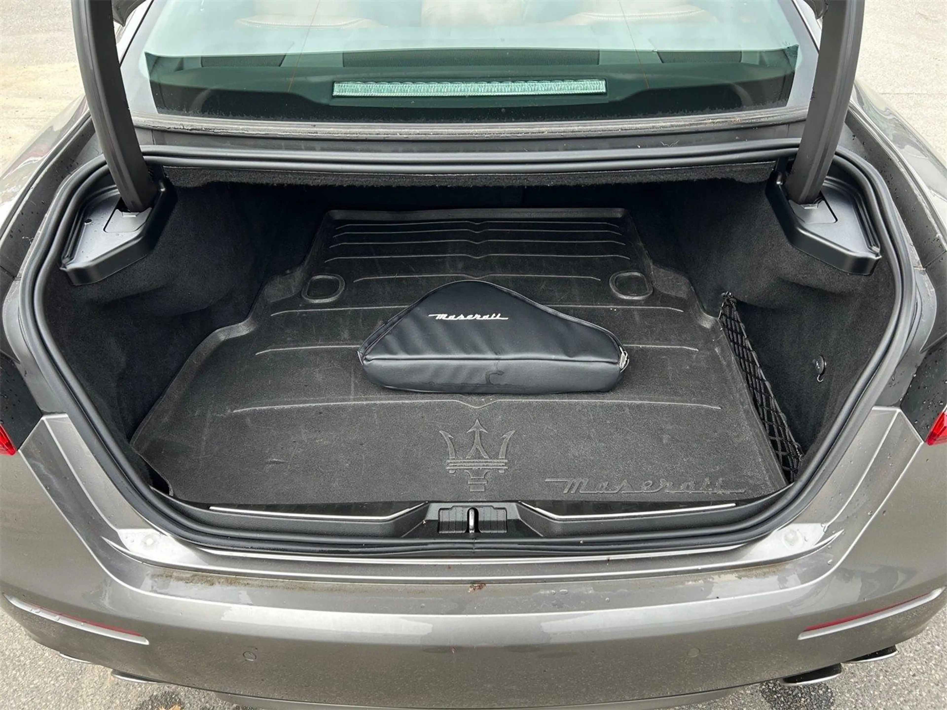 Maserati Quattroporte S Q4 — photo 12