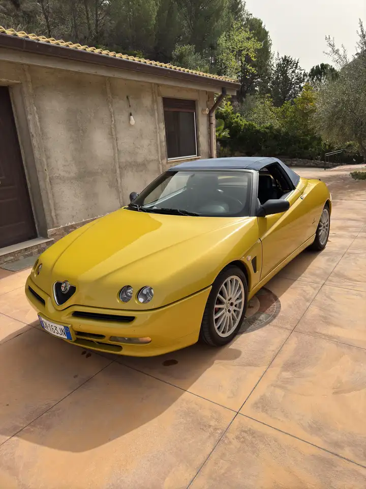 Alfa Romeo Spider 2.0 ts 16v L, foto 2