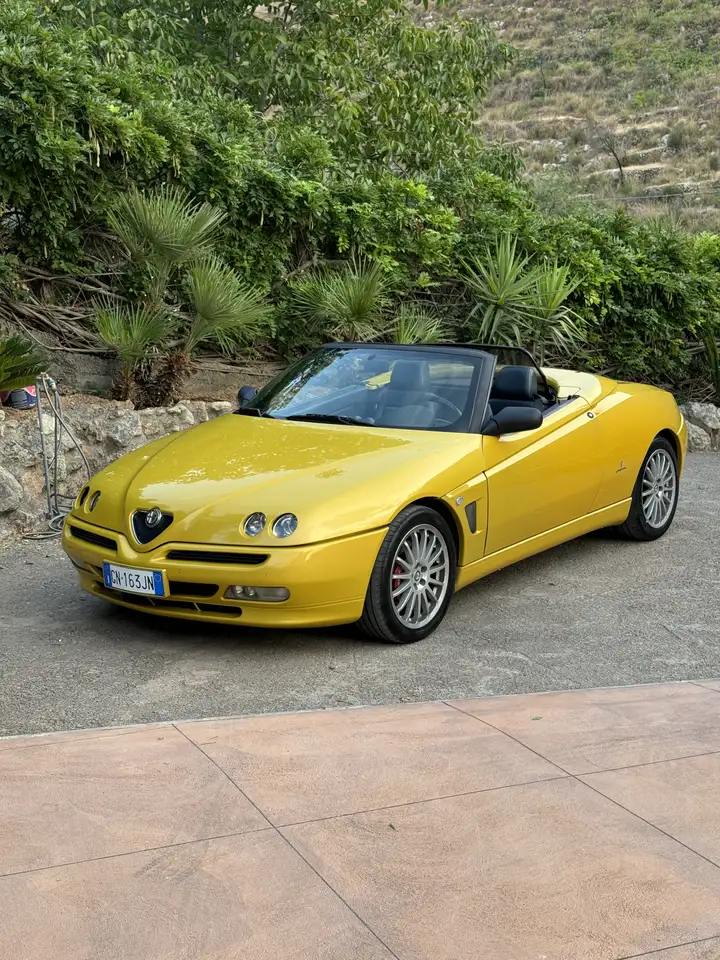 Alfa Romeo Spider 2.0 ts 16v L, foto 1