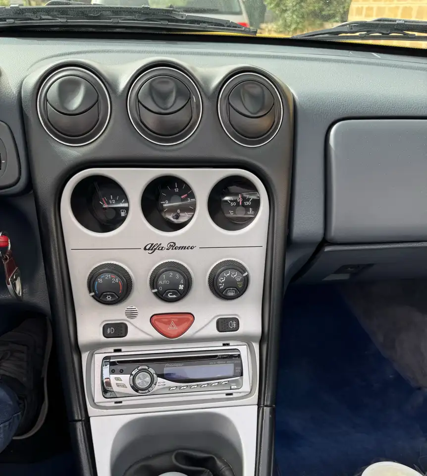 Alfa Romeo Spider 2.0 ts 16v L, foto 12