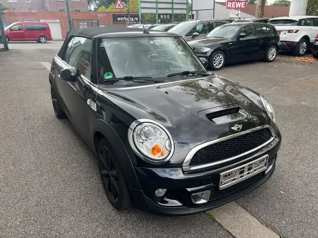 MINI Cooper S Cabrio"1.Hand"Klimaaut."Leder"Xenon"SHZ