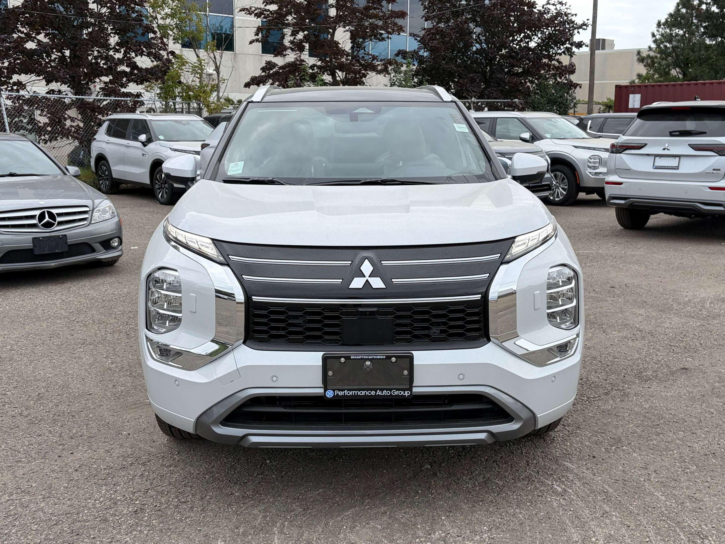2026 Mitsubishi Outlander PHEV