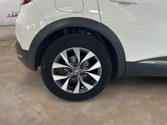 Renault Captur view 6