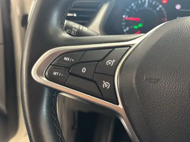Renault Captur view 8