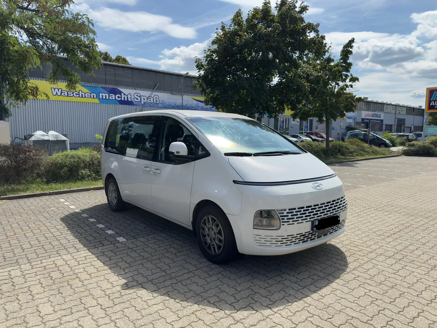 Hyundai STARIA STARIA DIESEL 2.2 CRDi Trend ++ Navi/Carplay ++ Blanc - 2