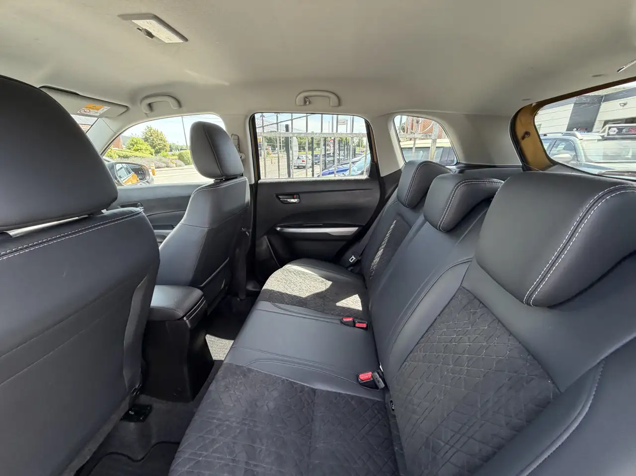 Suzuki Vitara 1.4T Bjet-Hybrid GLX 🔝Caméra-Navi 🔝, миниатюра 7