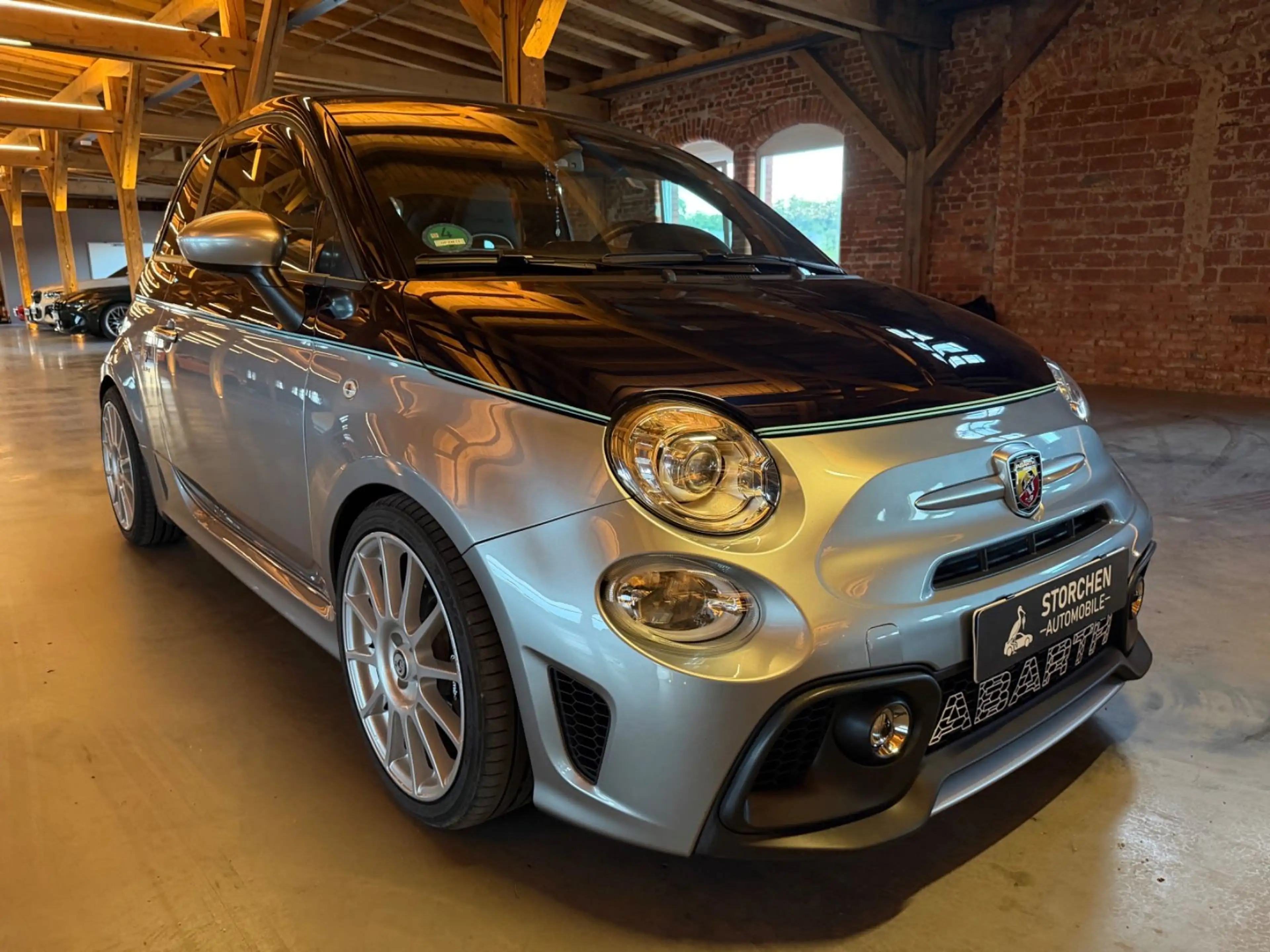 Abarth 695C Rivale *Carbon*2.Hand*Top Zustand*Akrapovic — photo 6
