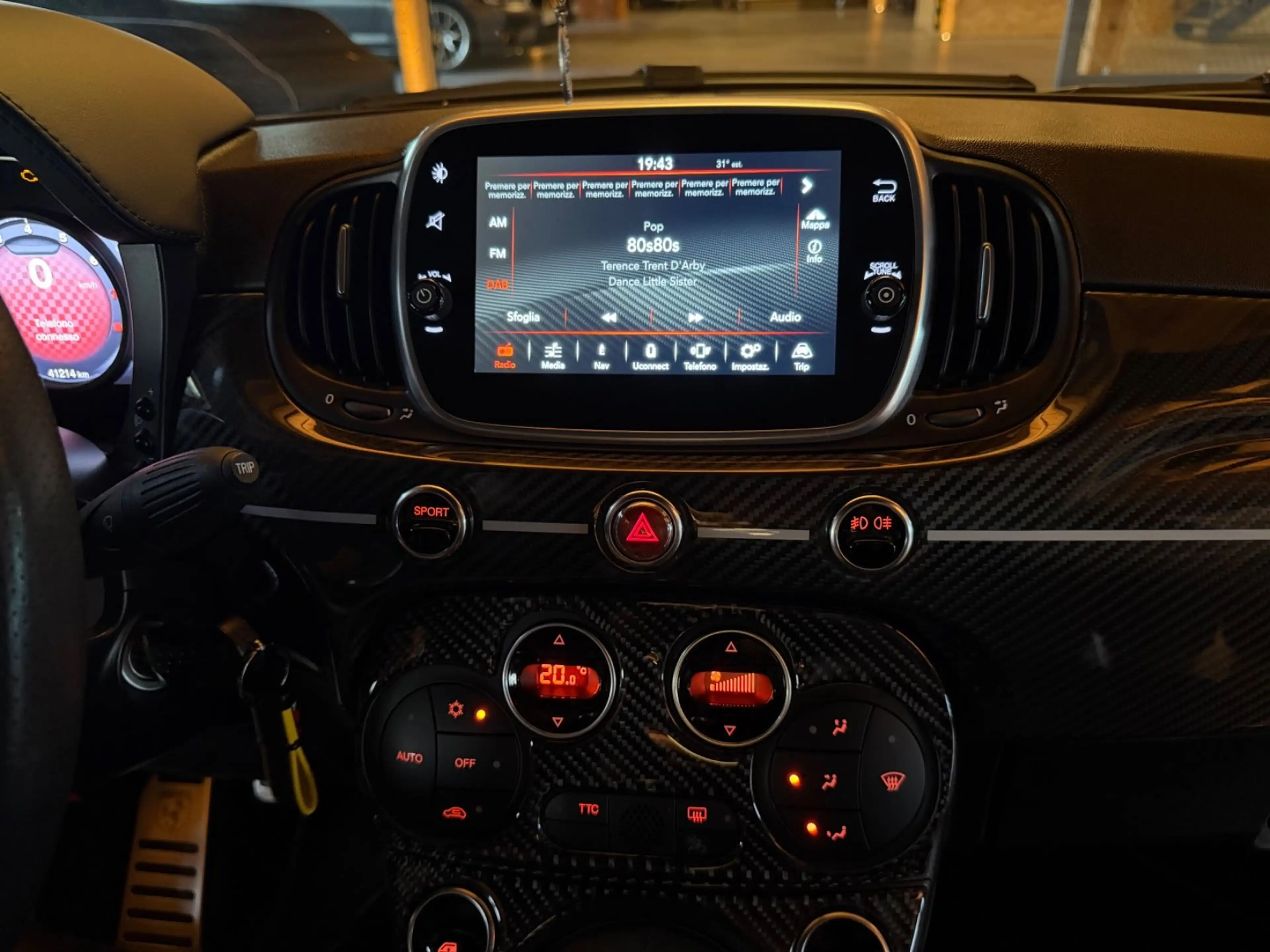 Abarth 695C Rivale *Carbon*2.Hand*Top Zustand*Akrapovic — photo 9
