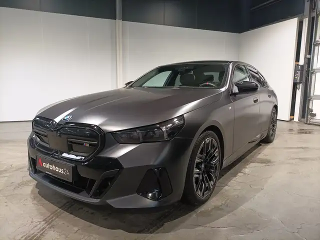 BMW I5 view 3