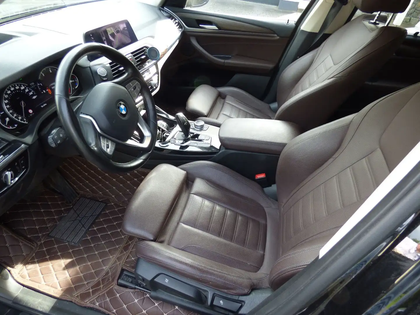 BMW X3 xDrive 30 d xLine*Pano*Sportsitze*AHK*HeadUp* Noir - 2