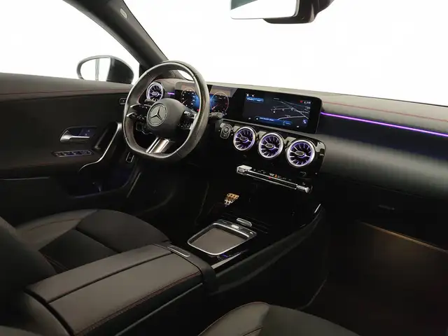 Mercedes-Benz Cla Class view 21