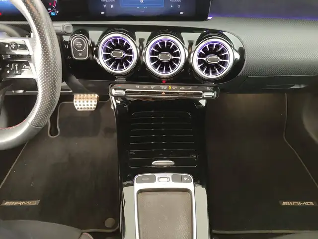 Mercedes-Benz Cla Class view 19
