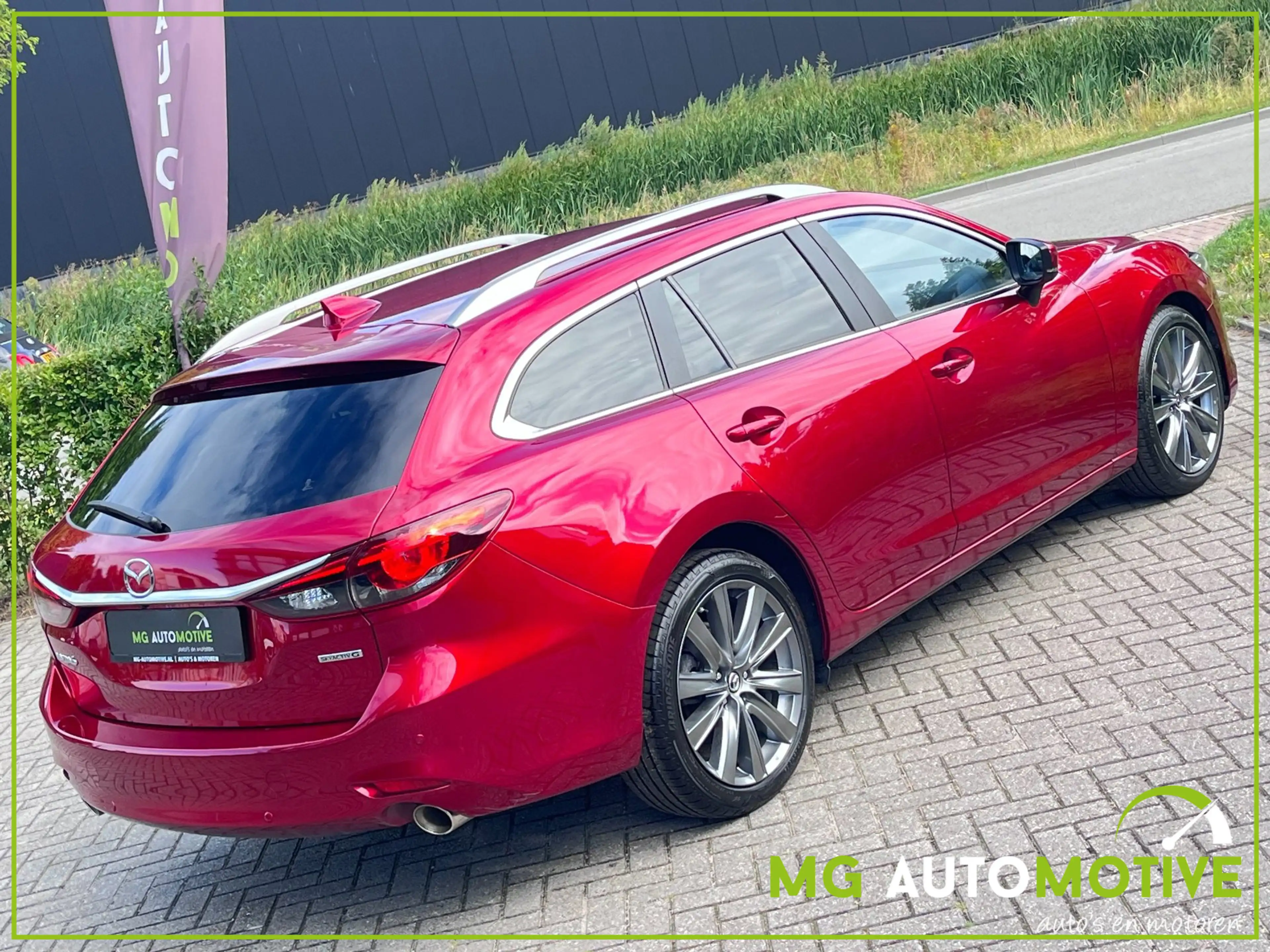 Mazda 6 Sportbreak 2.0 SkyActiv-G 165 Signature | HUD | LE — photo 8