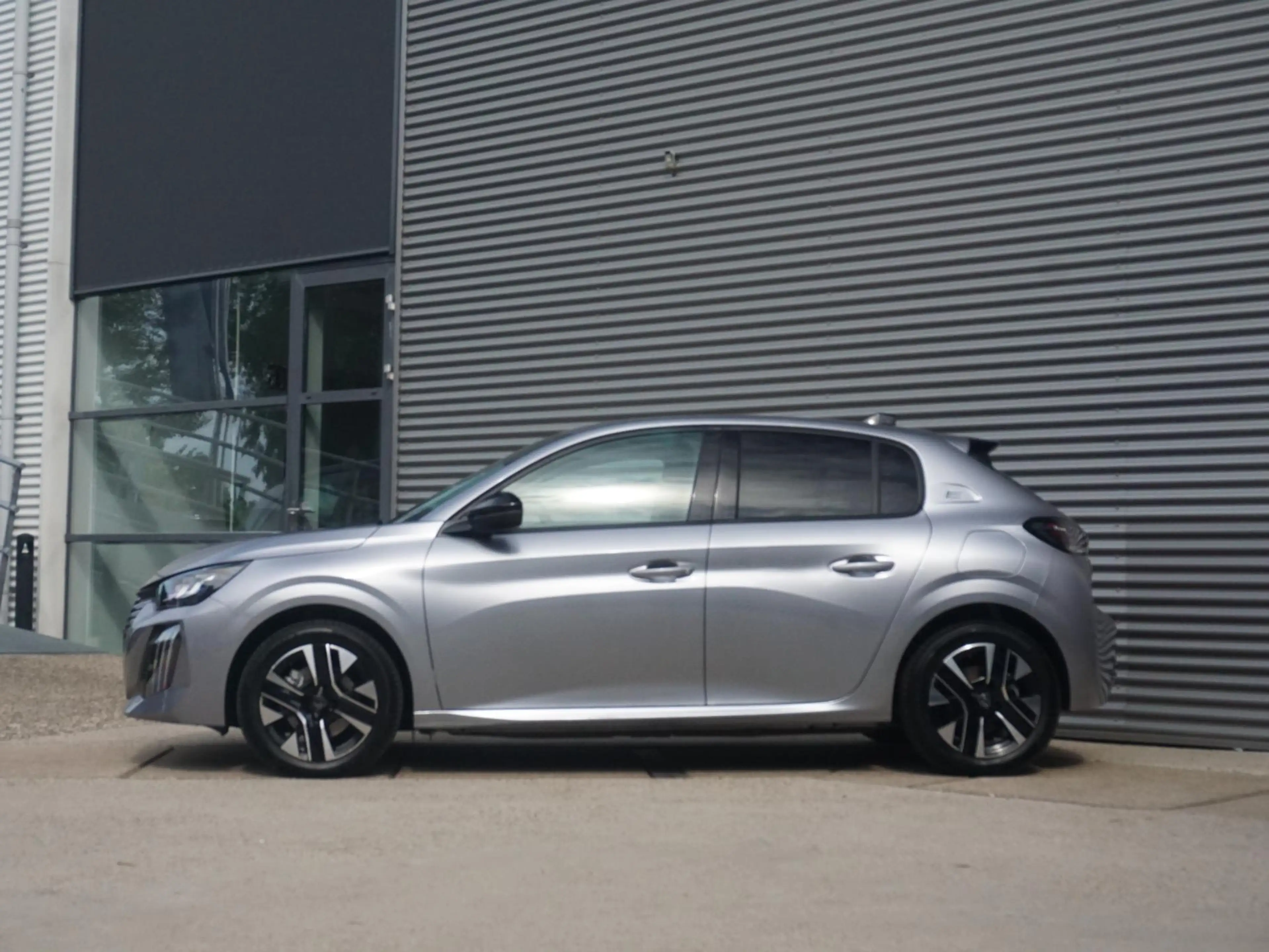 Peugeot e-208 EV Allure Avantage 51 kWh SOH 97% | CARPLAY | PARK — photo 5
