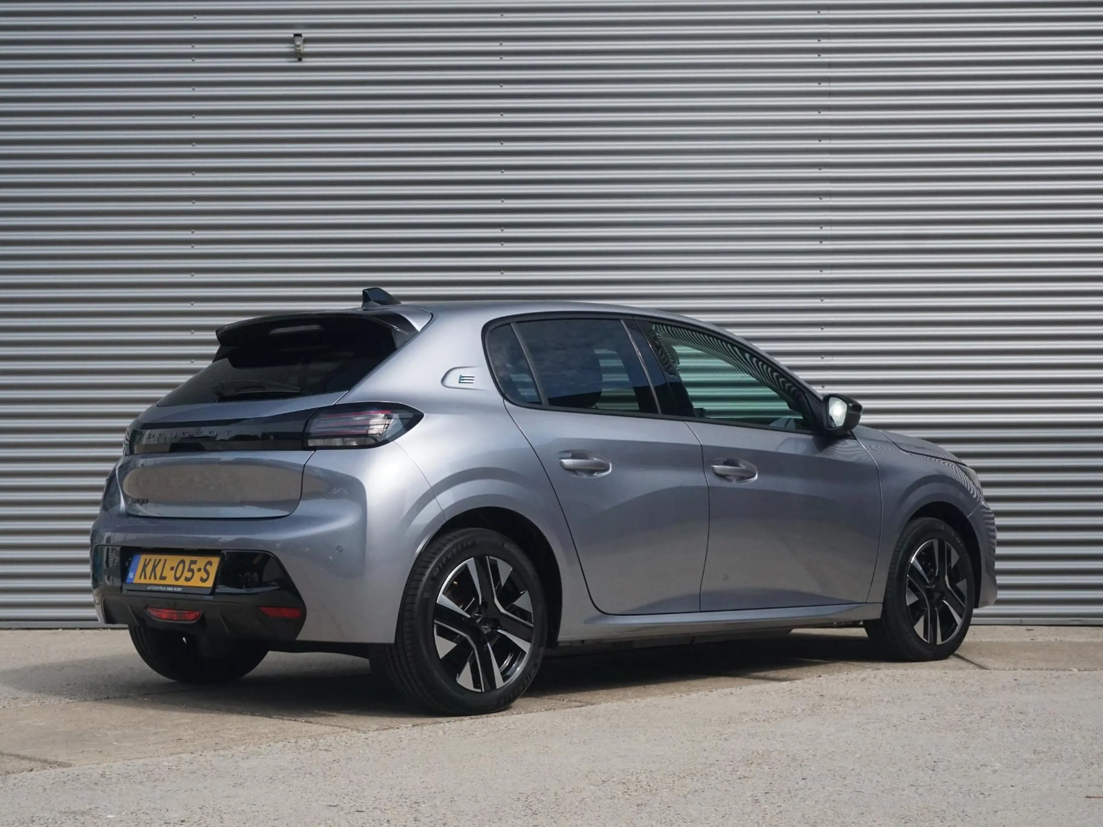 Peugeot e-208 EV Allure Avantage 51 kWh SOH 97% | CARPLAY | PARK — photo 2