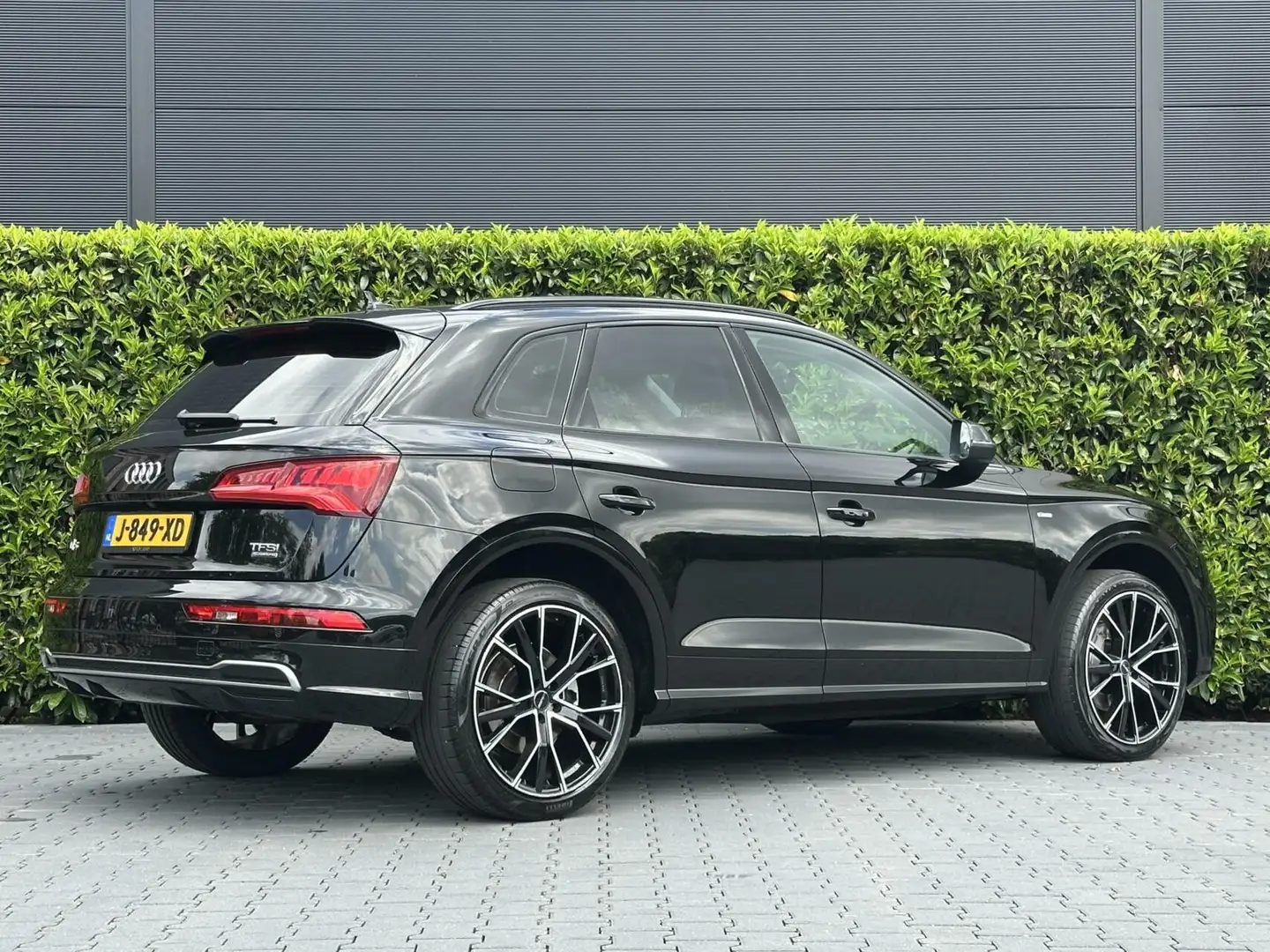 Audi Q5 2.0 TFSI quattro Sport Pro Line S, NIEUW MODEL, B& Zwart - 2