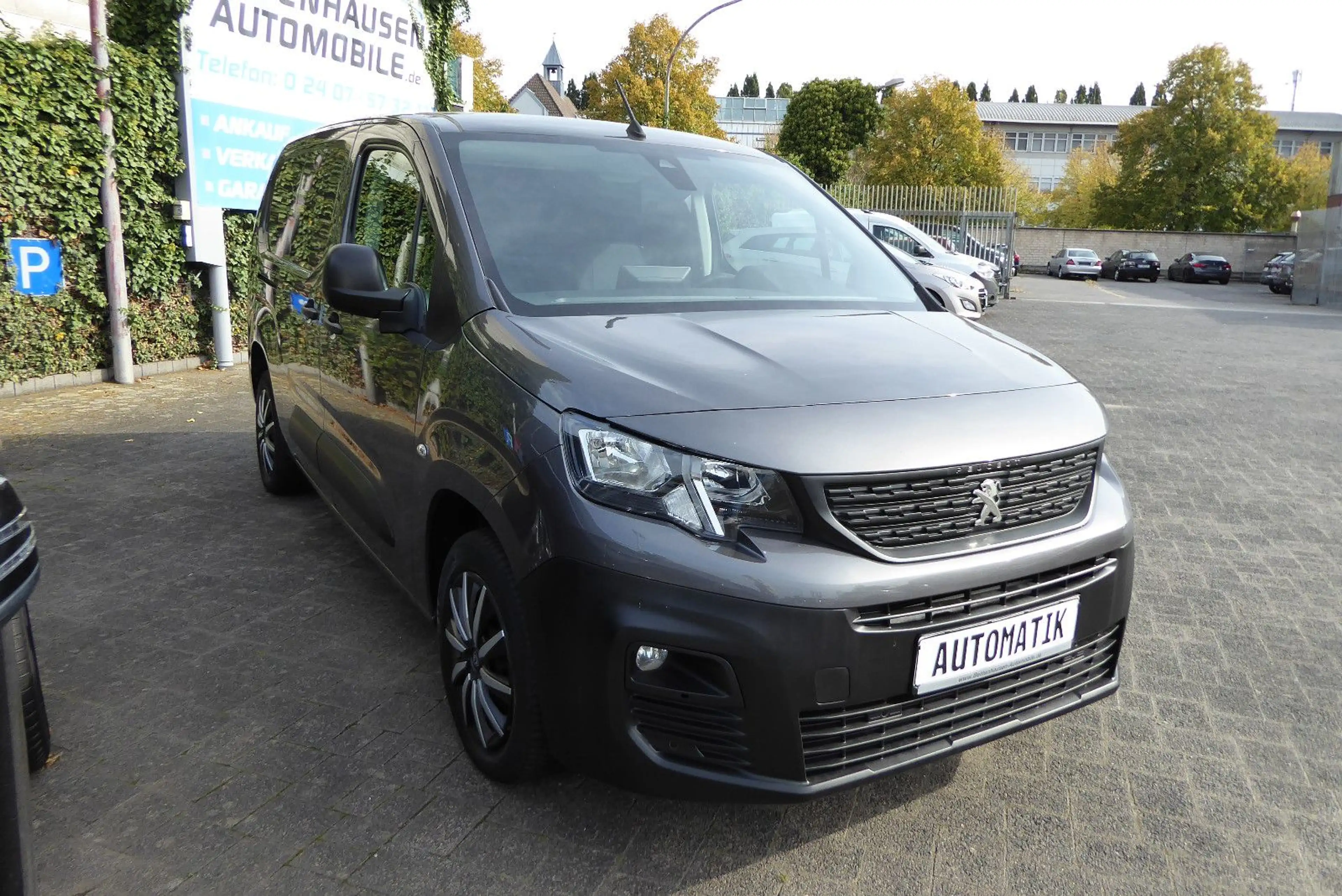 Peugeot Partner Asphalt L2 Automatik Navi AHK R-Kamera — photo 3