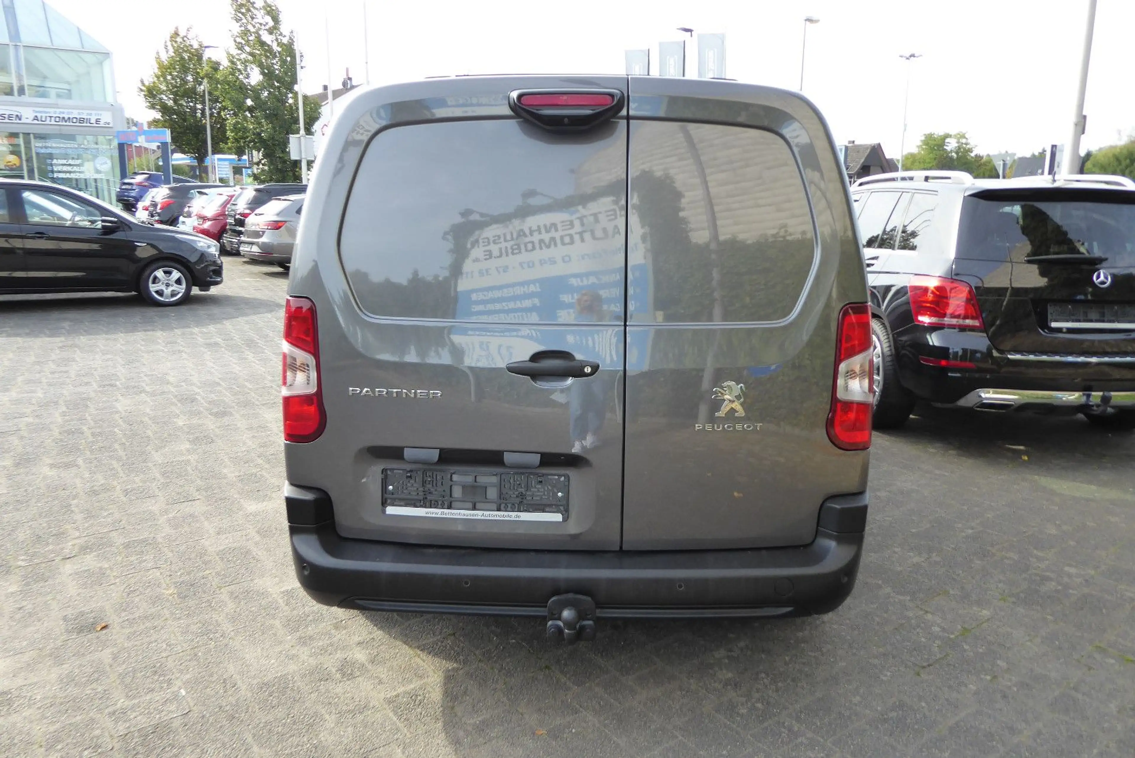 Peugeot Partner Asphalt L2 Automatik Navi AHK R-Kamera — photo 5