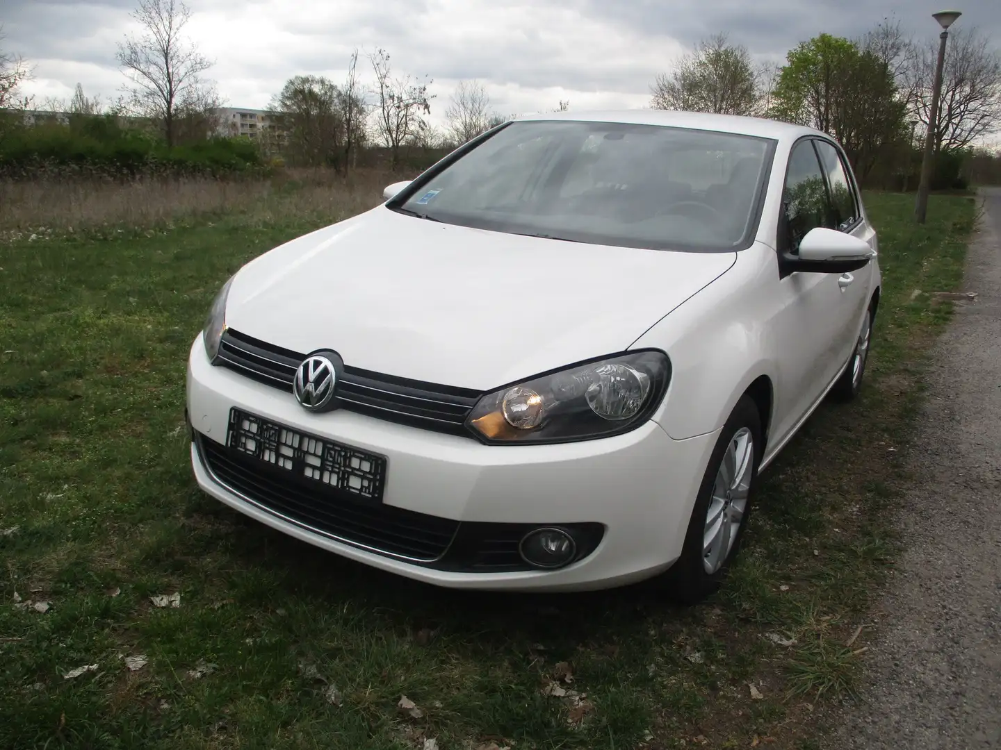 Volkswagen Golf 1.4 TSI DSG Highline Weiß - 1