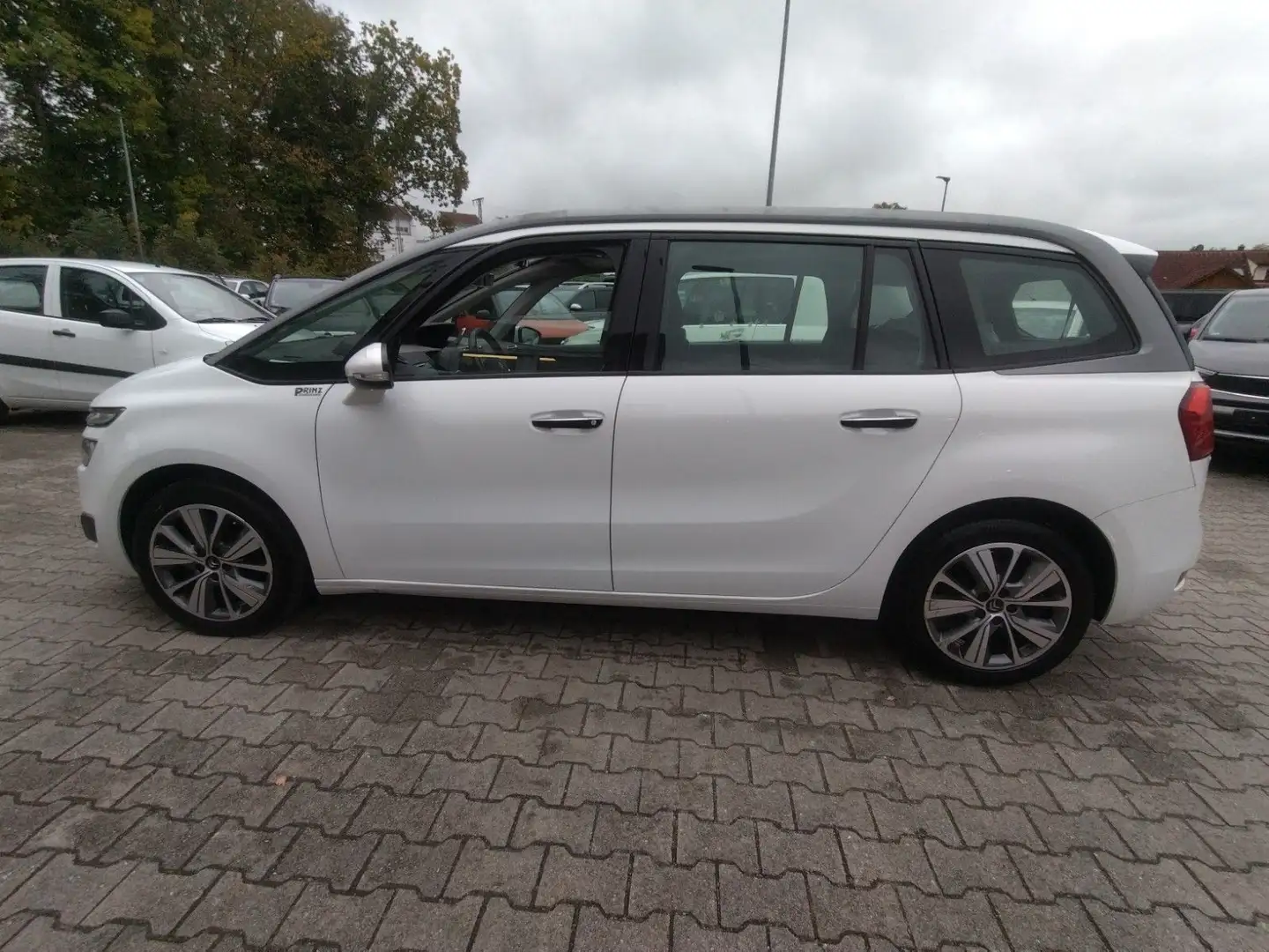 Citroen Grand C4 Picasso /Spacetourer+7 SITZER+NAVI+SHZ Weiß - 2